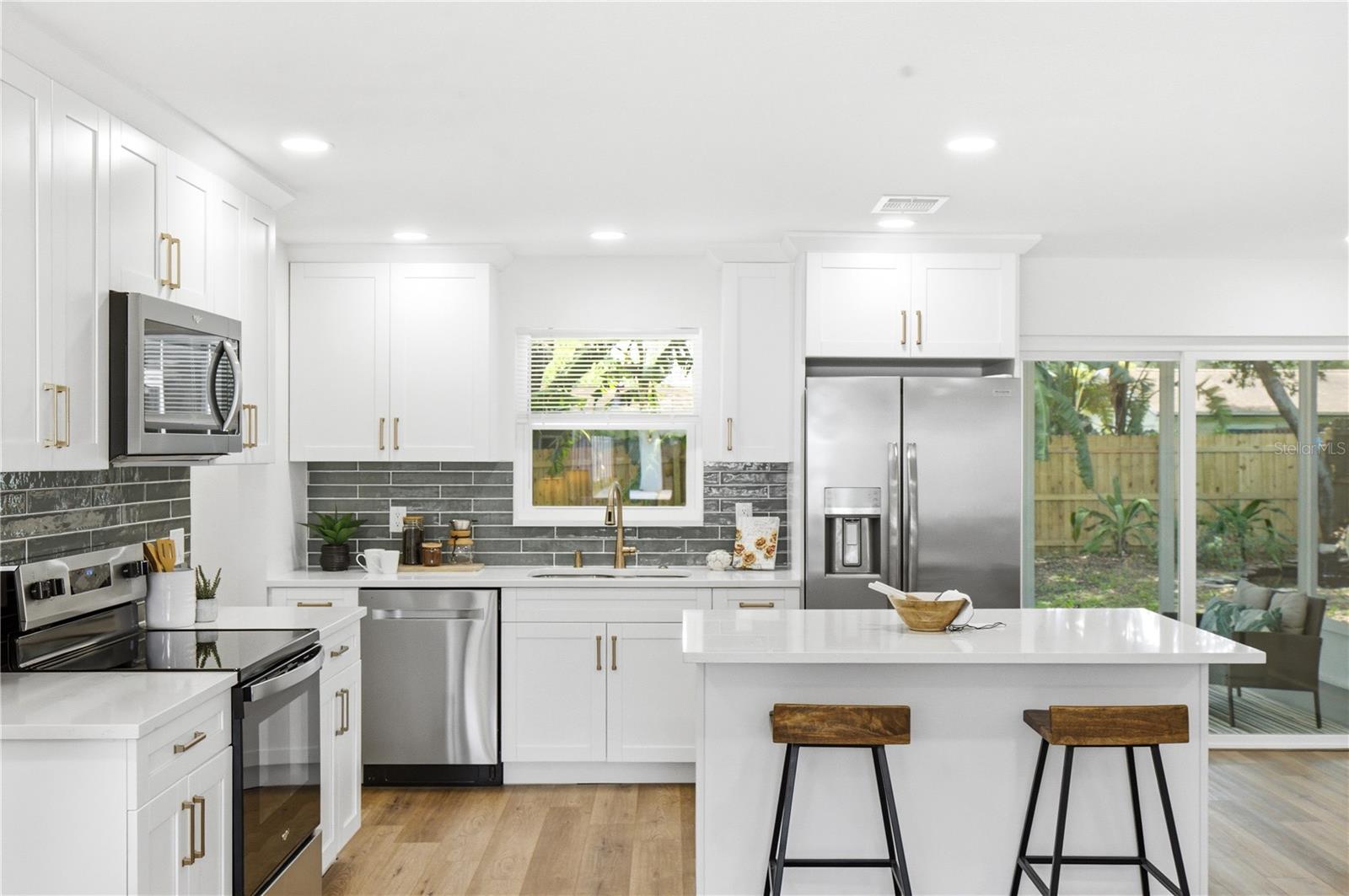 BRENTWOOD PARK - Residential