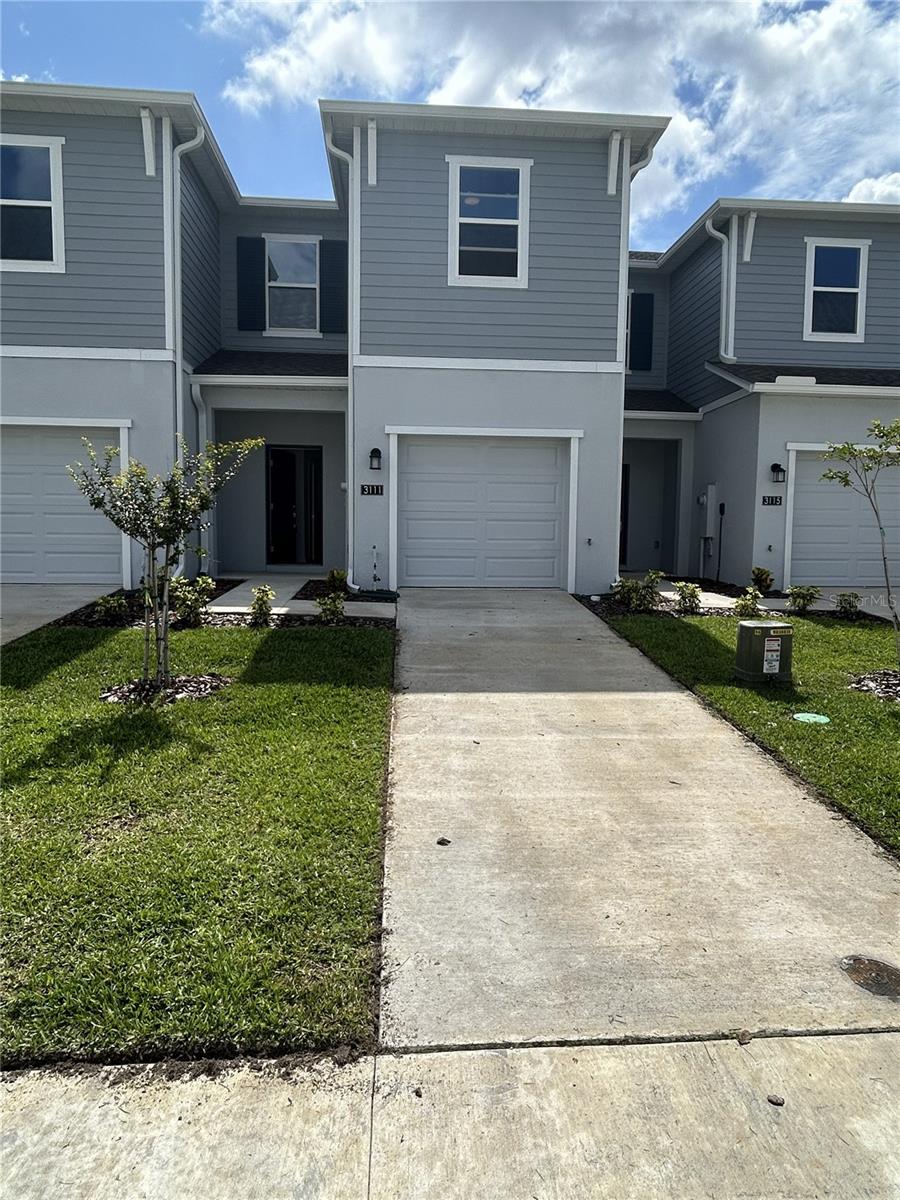 BRENTWOOD TWNHMS PHS 4 & 5 - Residential Lease
