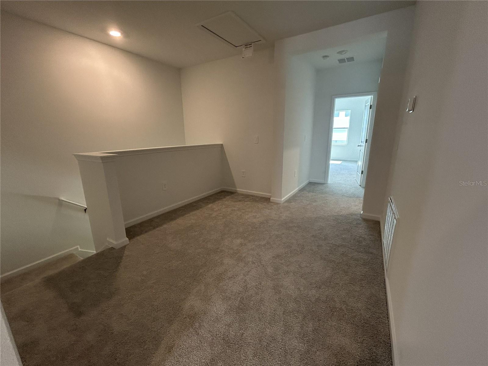 BRENTWOOD TWNHMS PHS 4 & 5 - Residential Lease