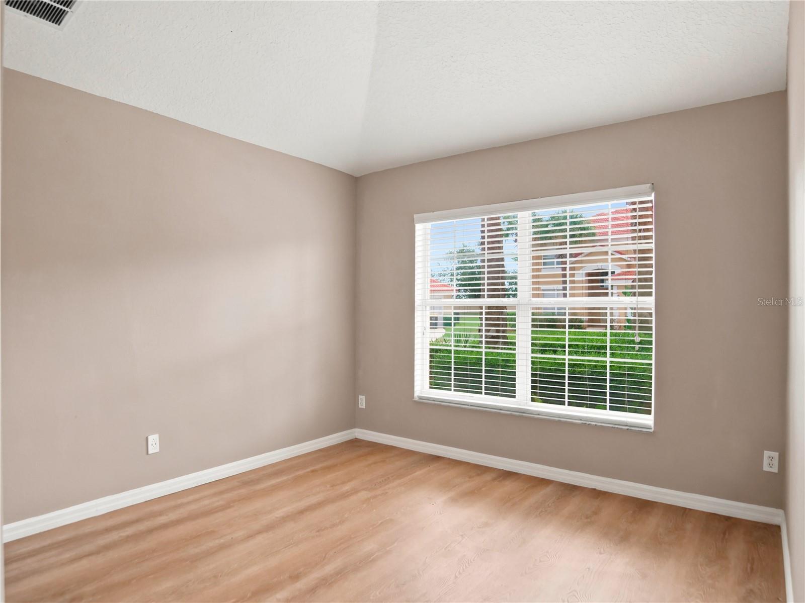 SOLANA - Residential