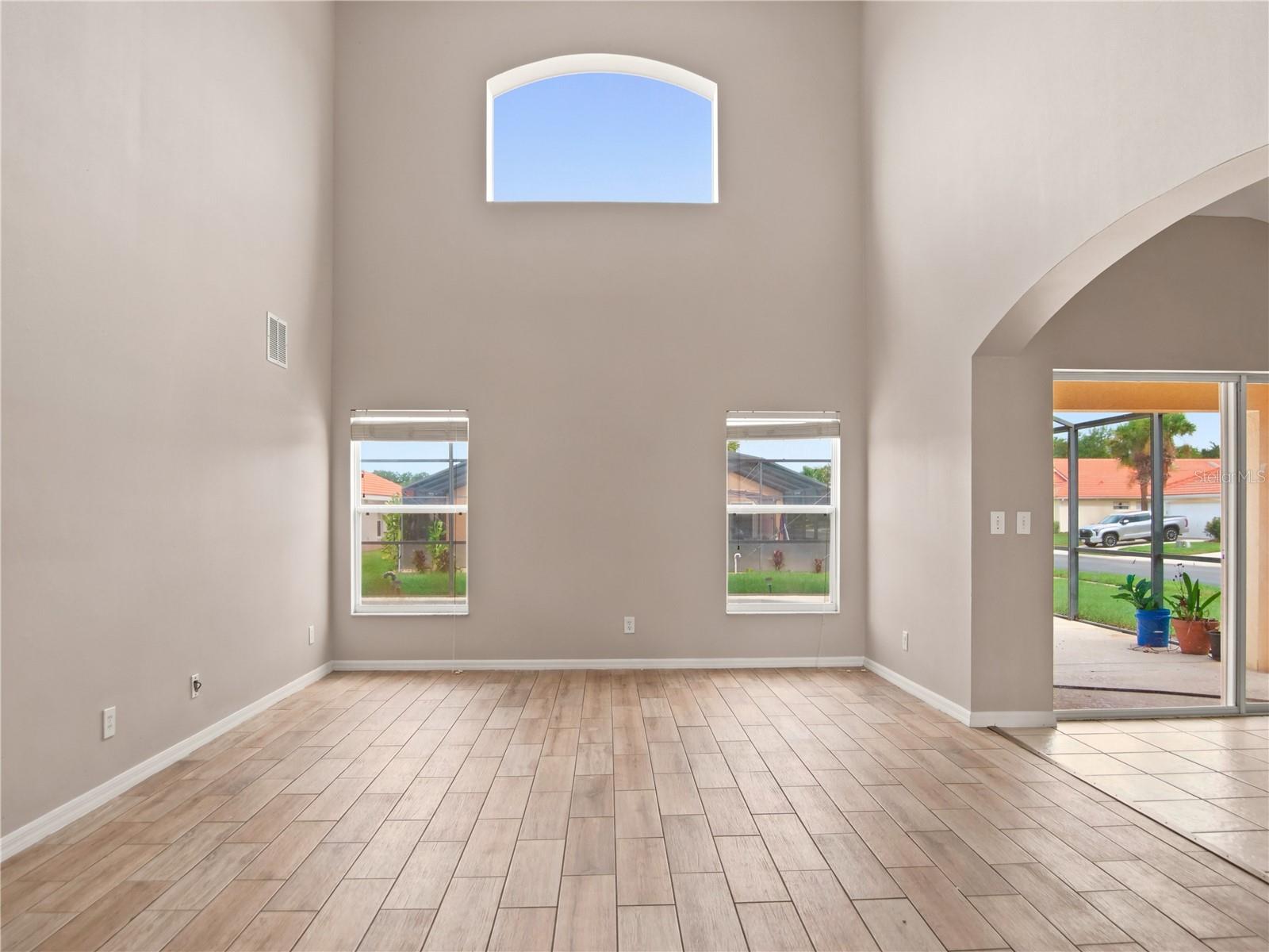 SOLANA - Residential