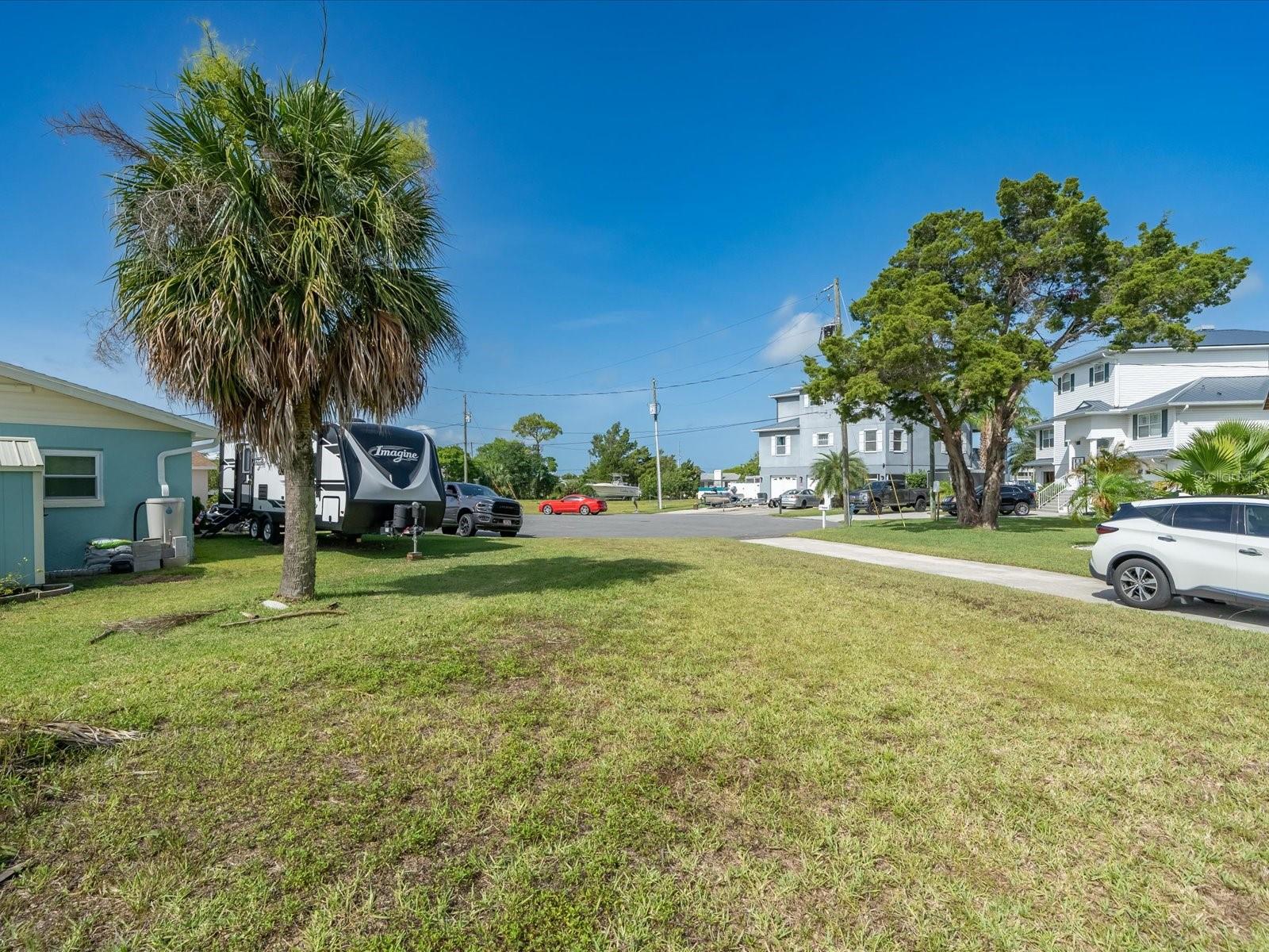 HERNANDO BEACH UNIT 7 - Land
