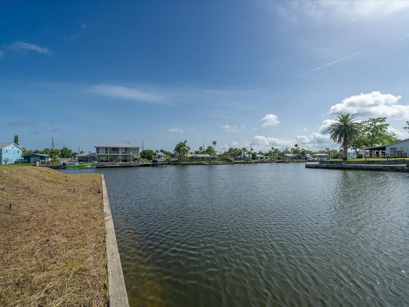 HERNANDO BEACH UNIT 7 - Land