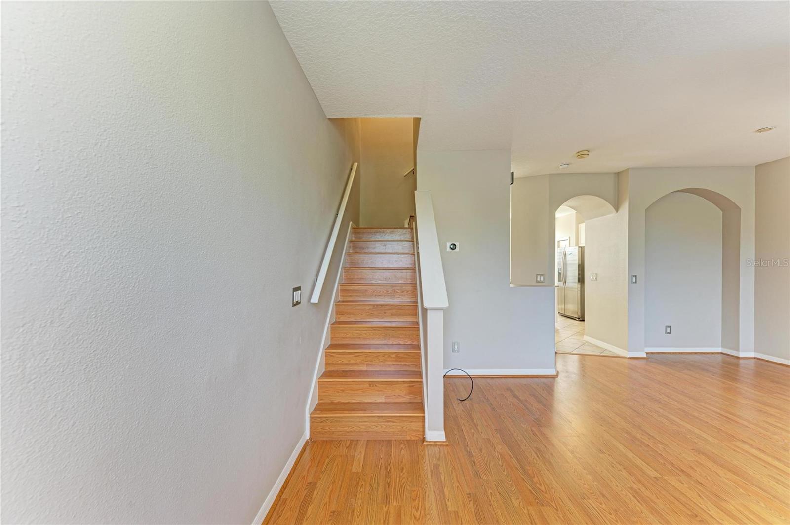 BAYSHORE POINTE TWNHMS PHAS - Residential Lease