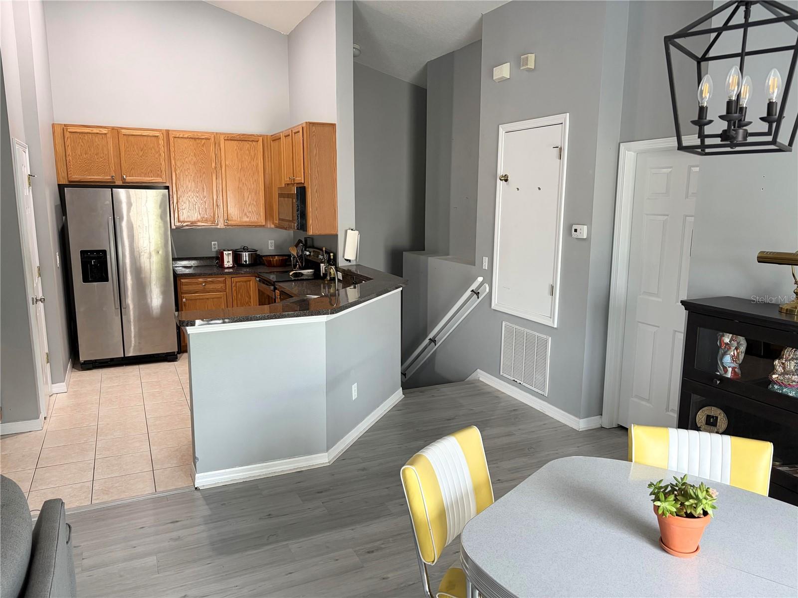 LITTLE CREEK - Residential Lease