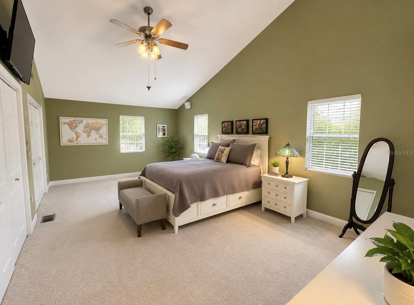 LAKE TROPICANA RANCHETTES - Residential