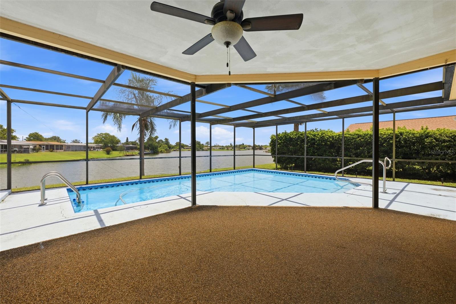 EMBASSY HILLS - Residential