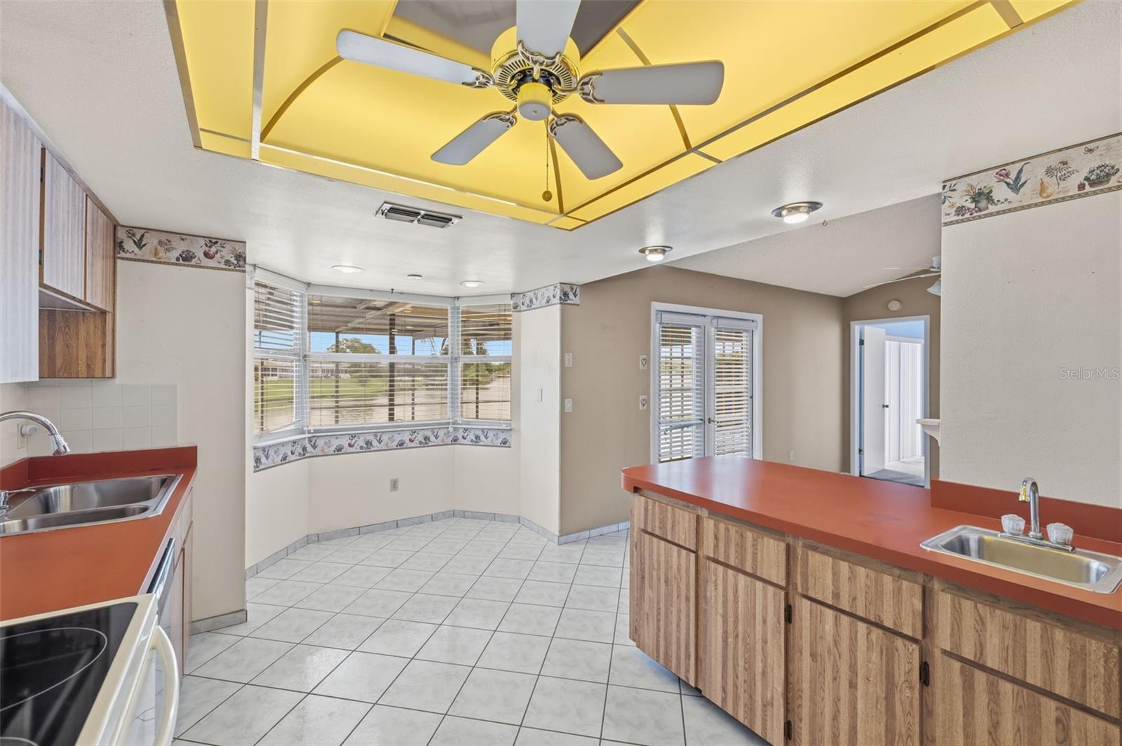 EMBASSY HILLS - Residential