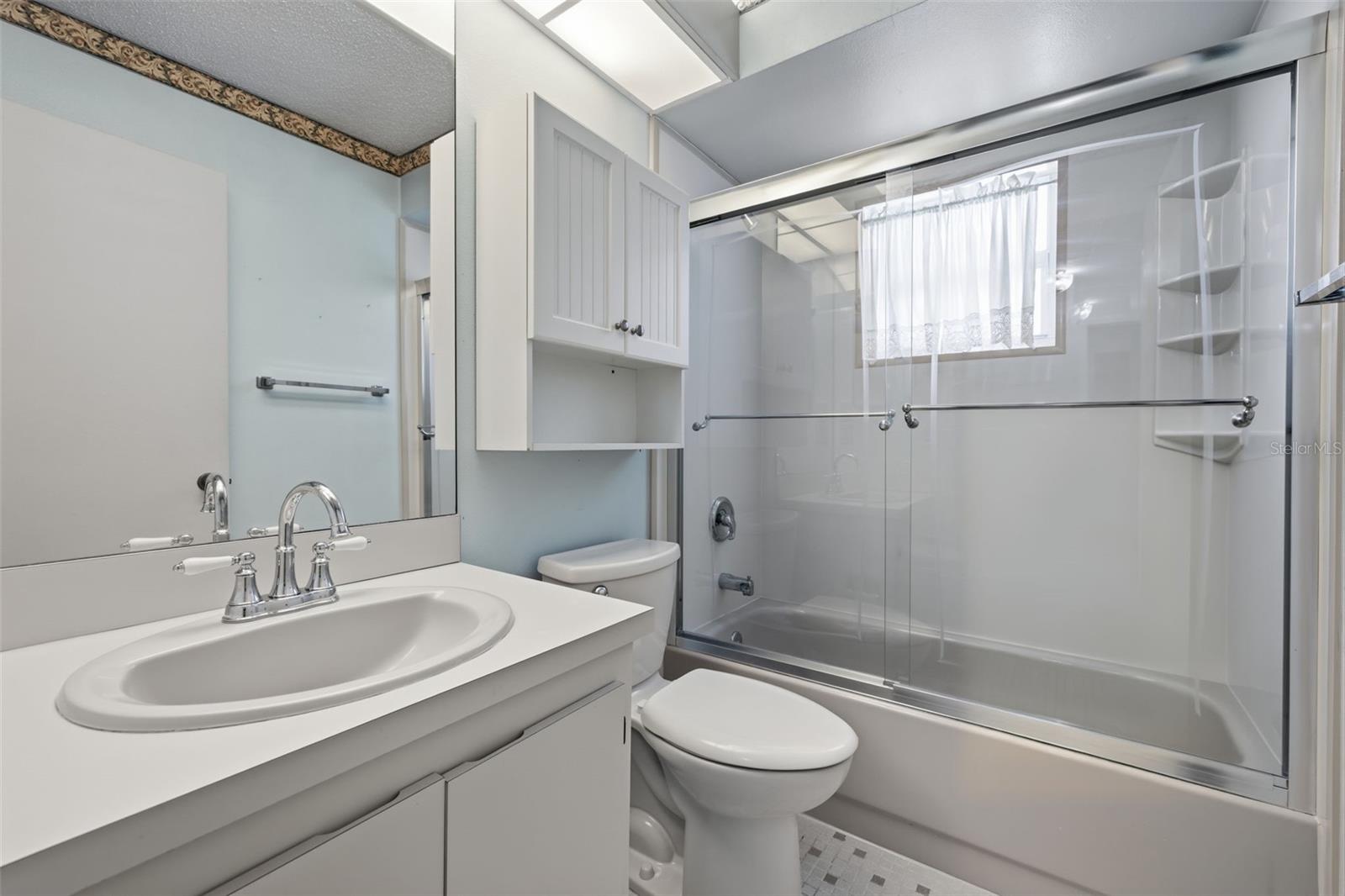 EMBASSY HILLS - Residential
