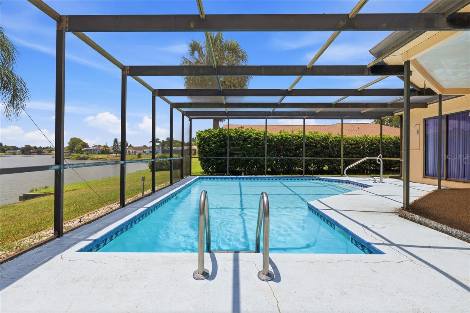 EMBASSY HILLS - Residential