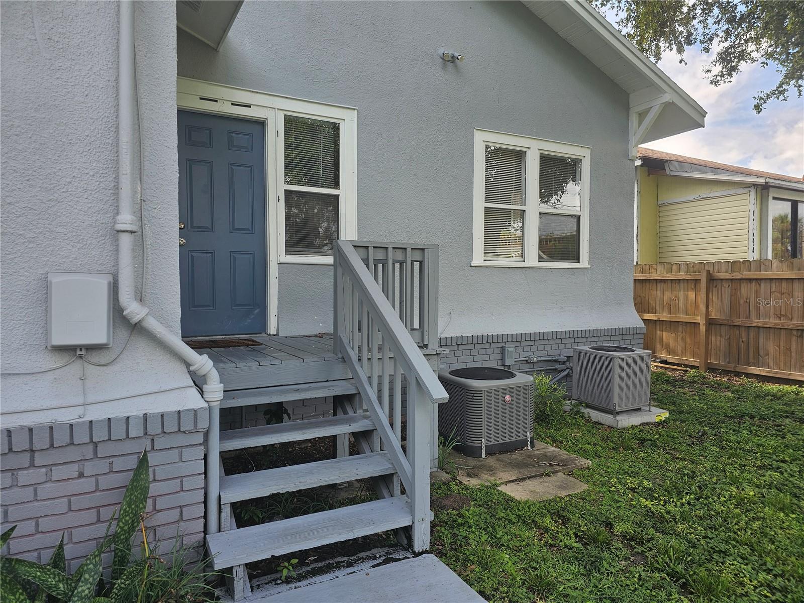 SHARPS SUB J T - Residential Lease