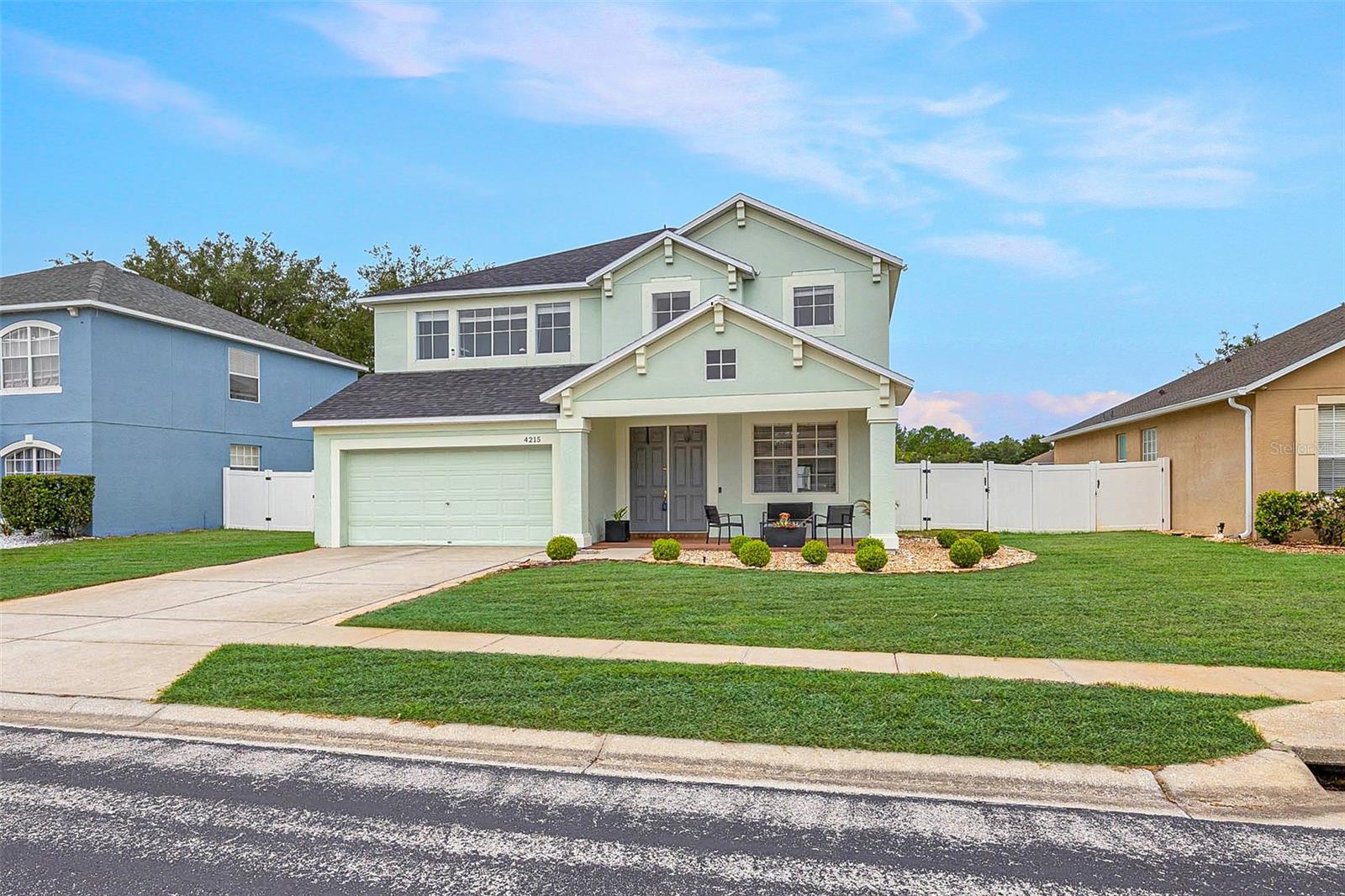 STERLING HILL - Residential