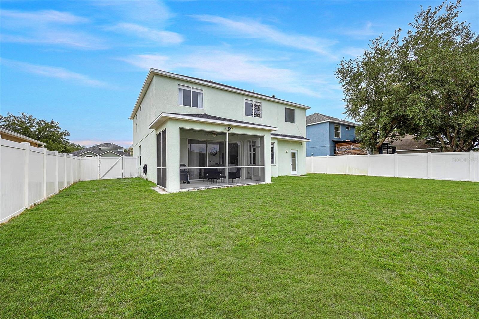 STERLING HILL - Residential