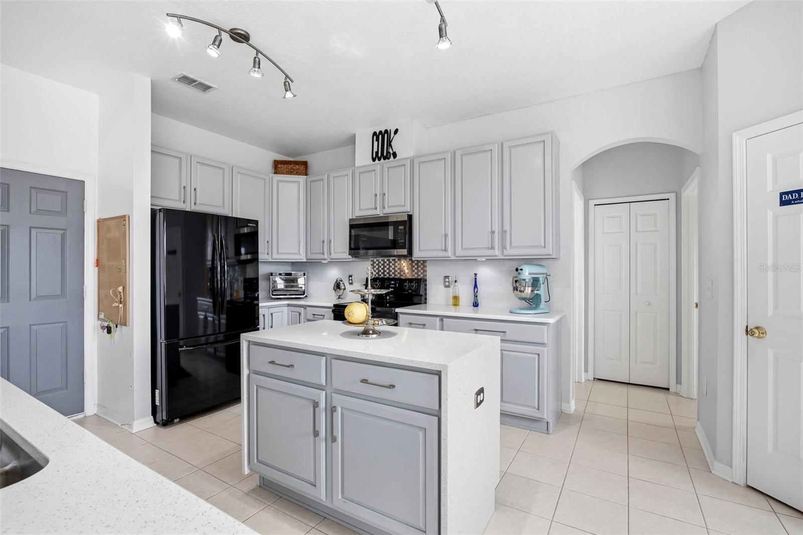 STERLING HILL - Residential