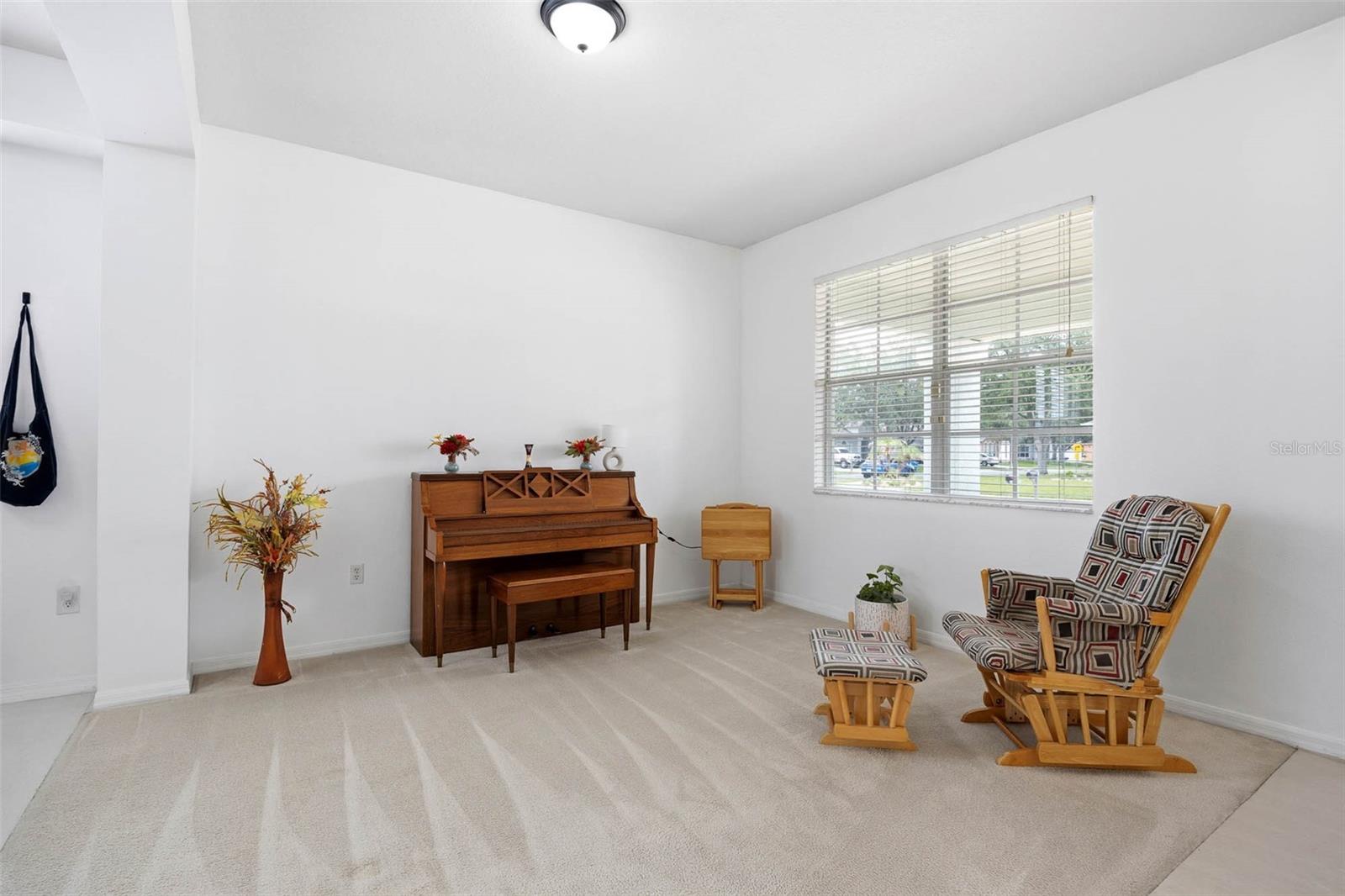 STERLING HILL - Residential