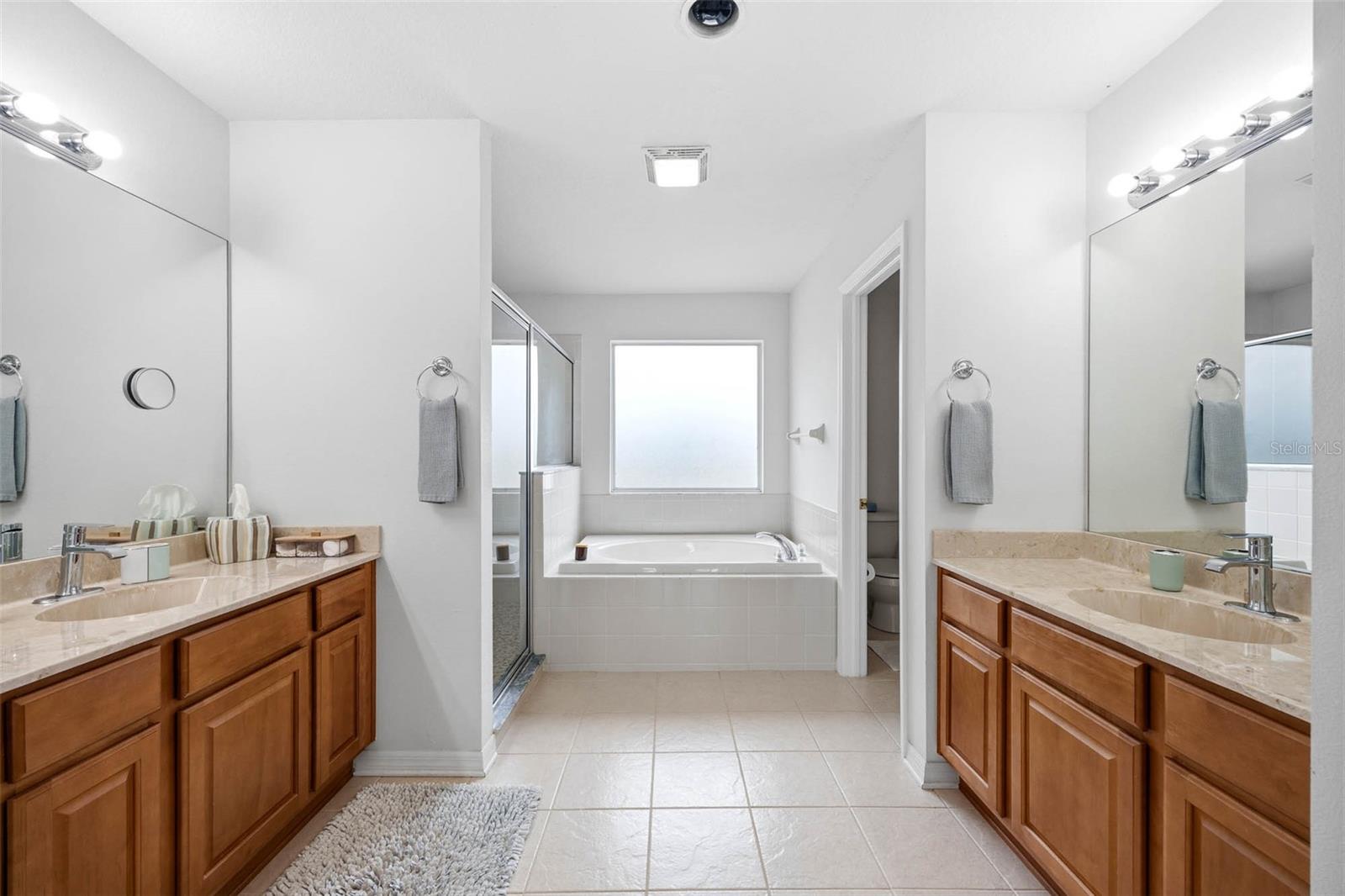 STERLING HILL - Residential