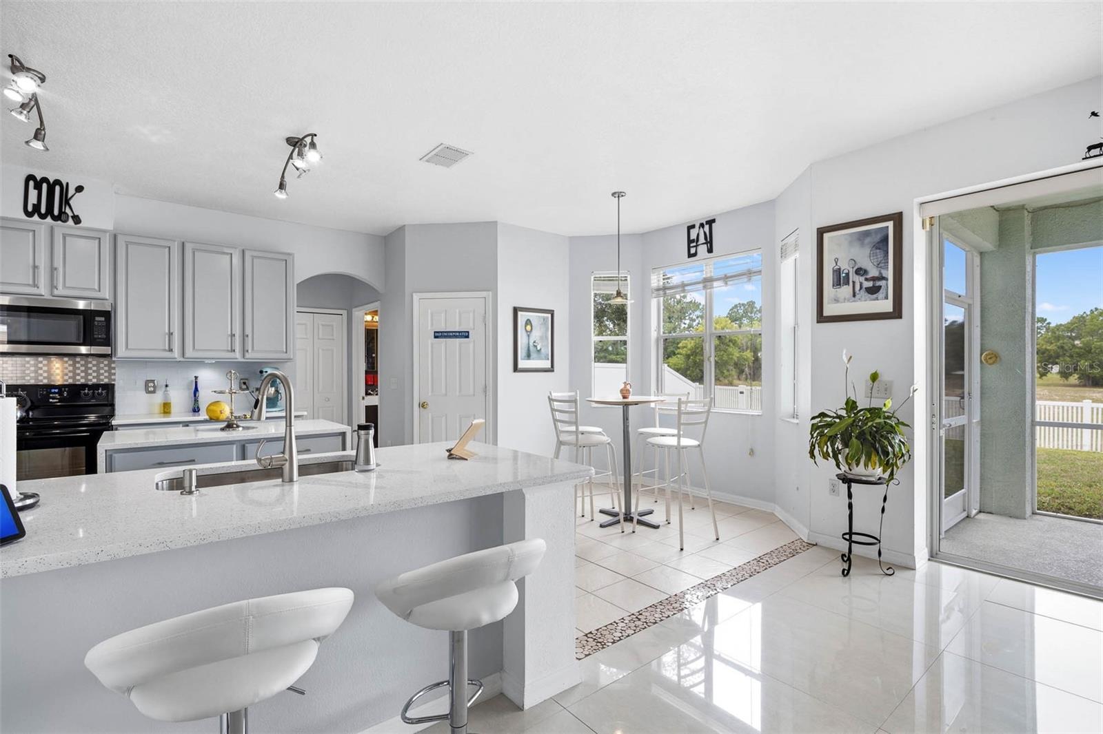 STERLING HILL - Residential