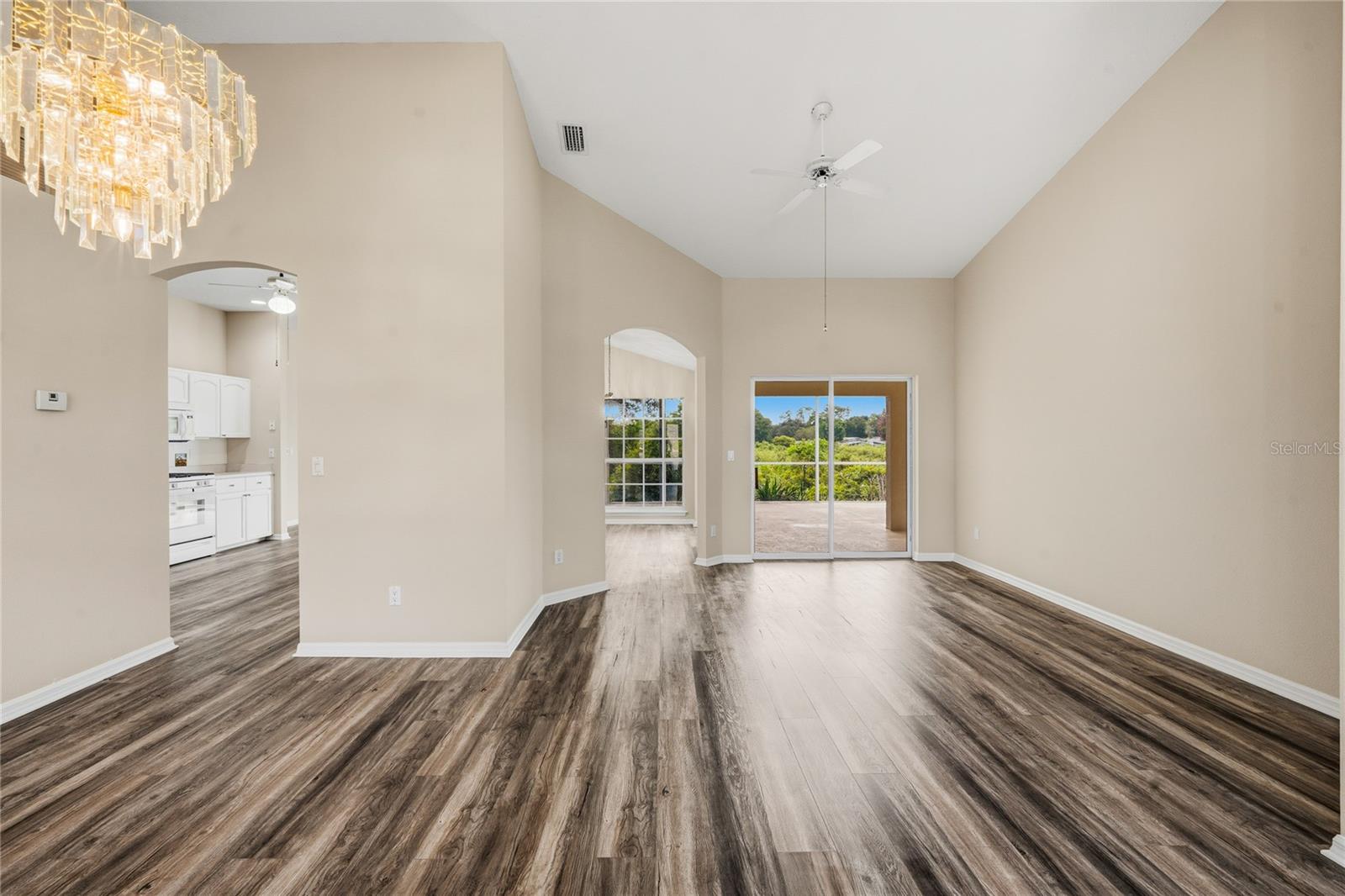 DEBARY WOODS UN 02 - Residential