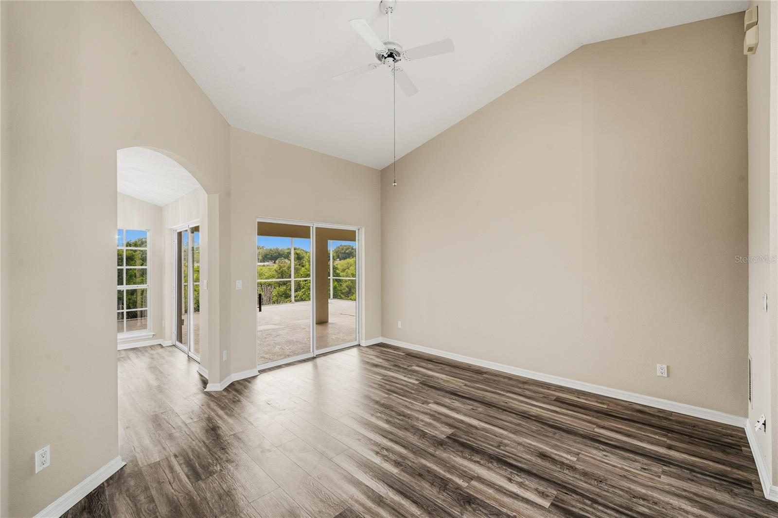 DEBARY WOODS UN 02 - Residential