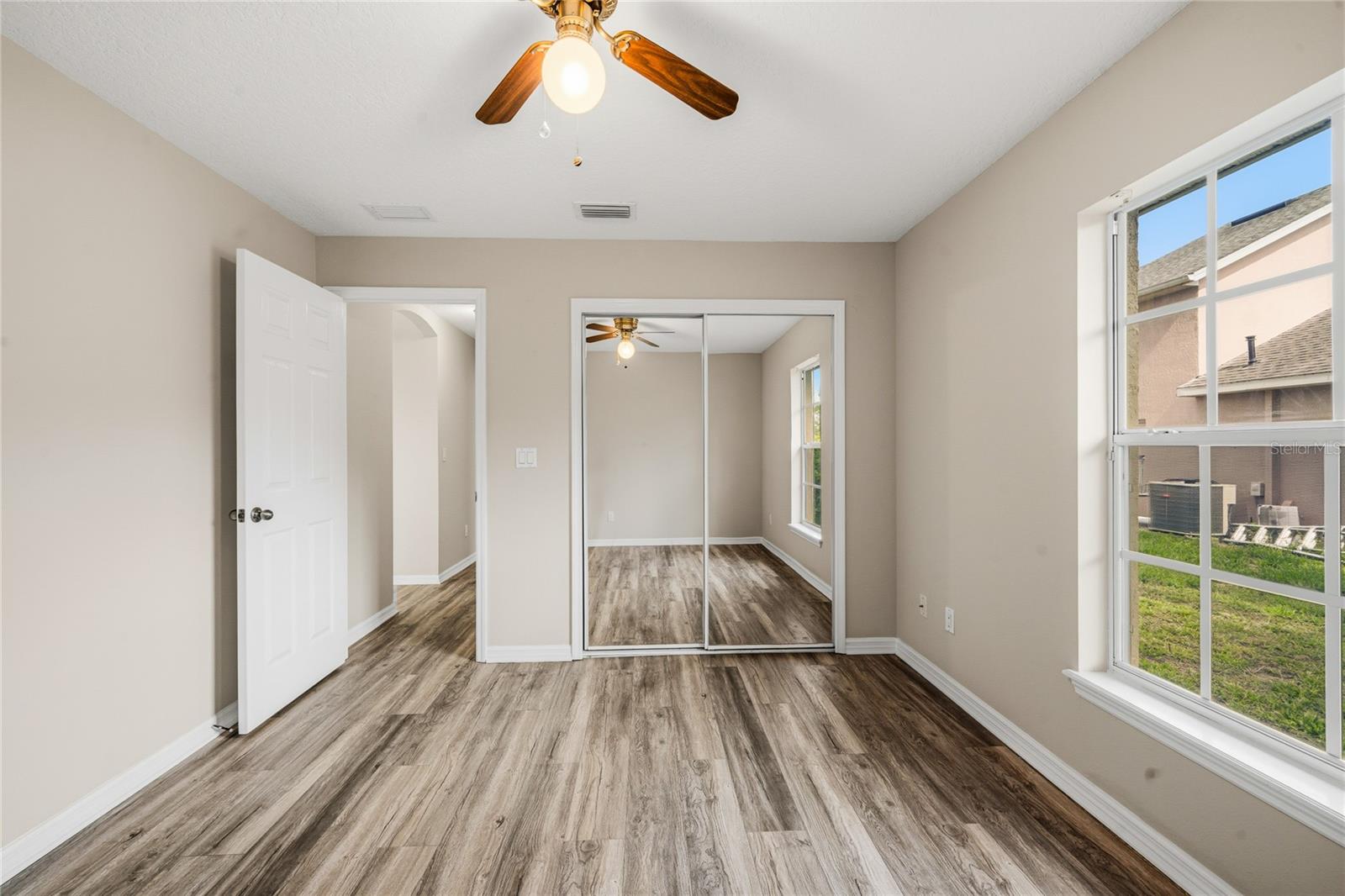 DEBARY WOODS UN 02 - Residential