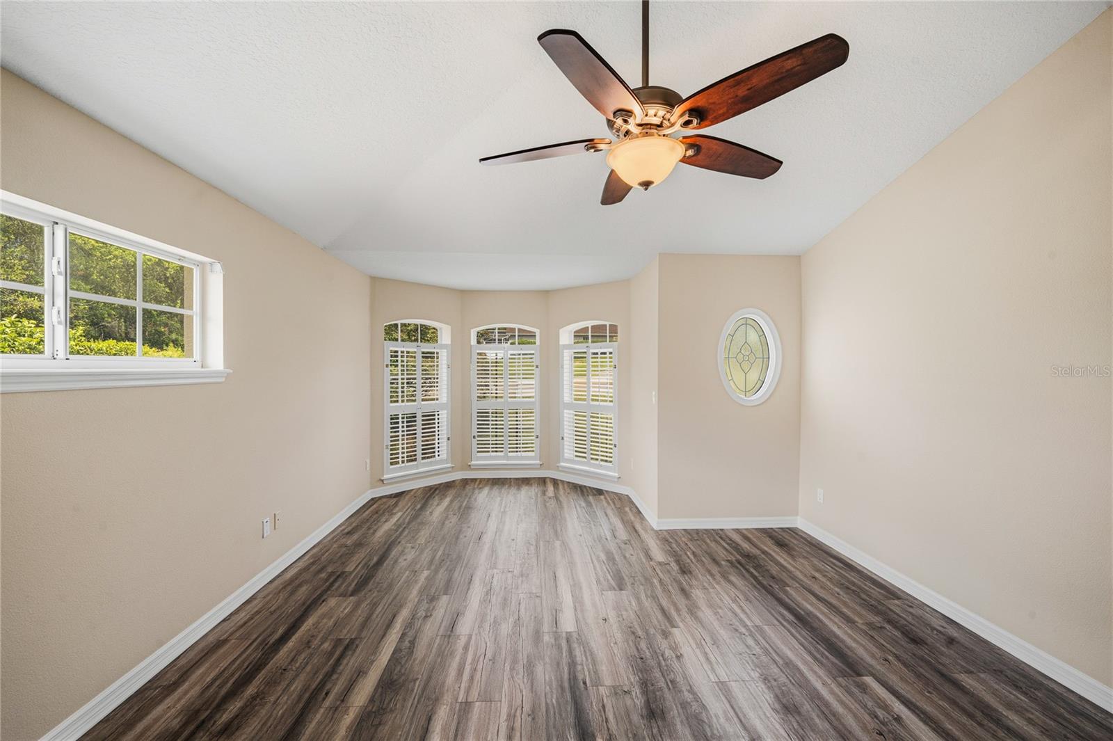DEBARY WOODS UN 02 - Residential