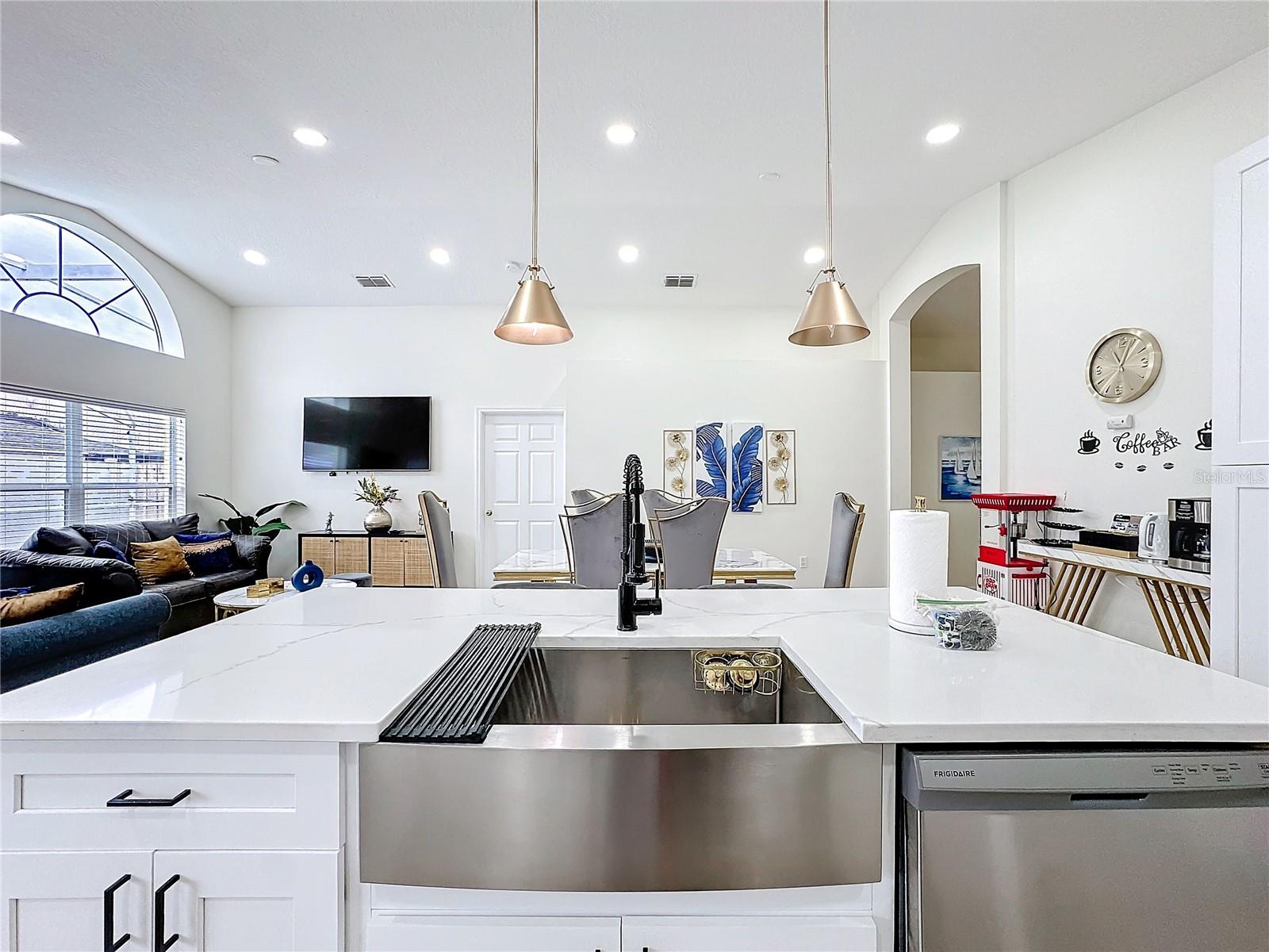 BRIDGEWATER CROSSING PH 01 - Residential