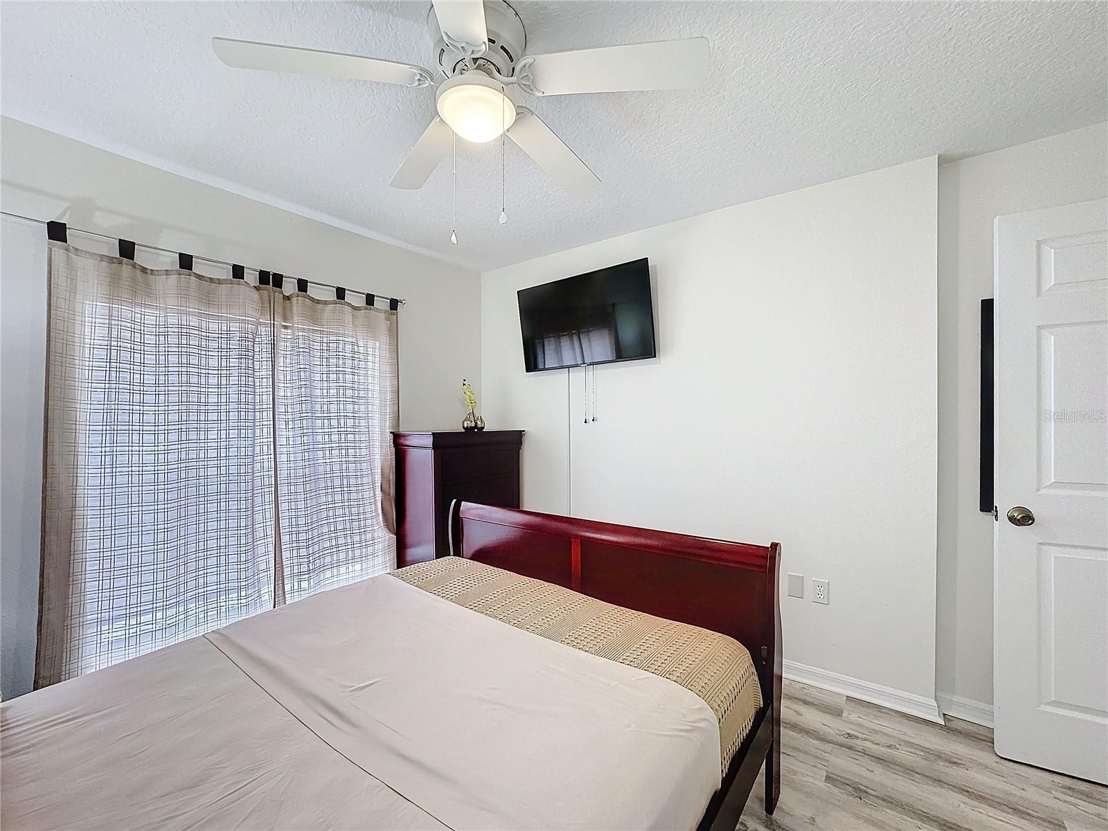 BRIDGEWATER CROSSING PH 01 - Residential