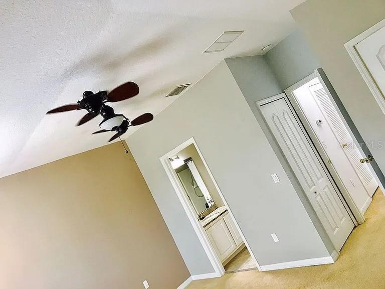 LONE STAR TWNHMS - Residential