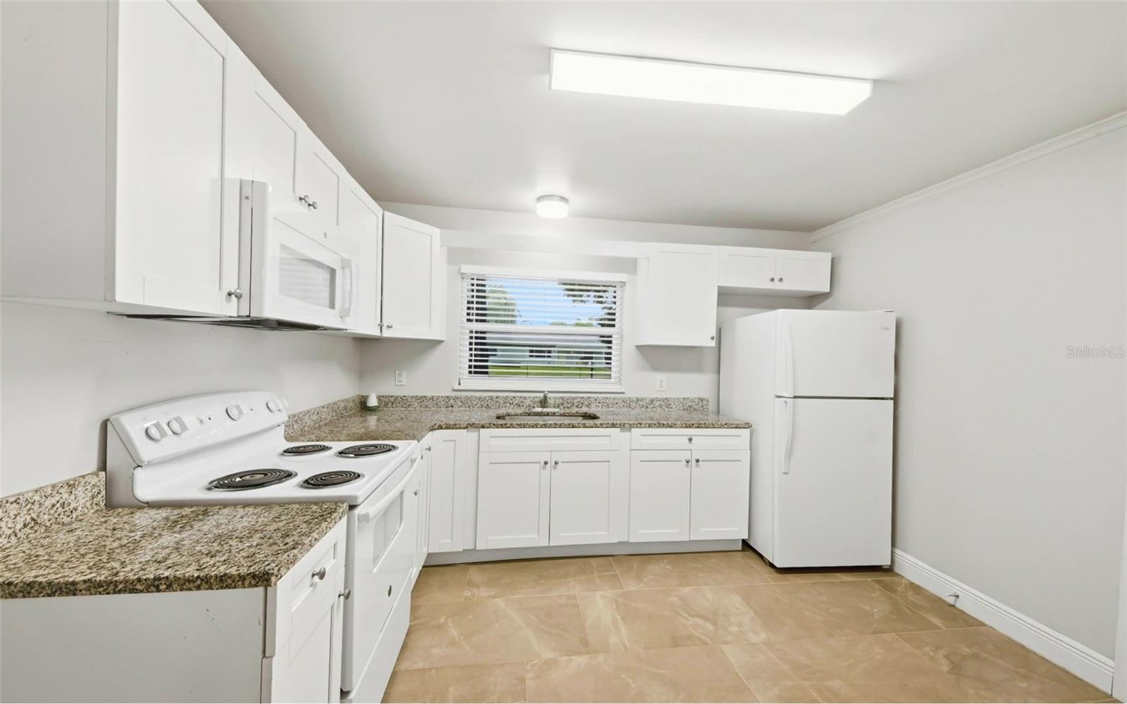 PINE VIEW - Residential