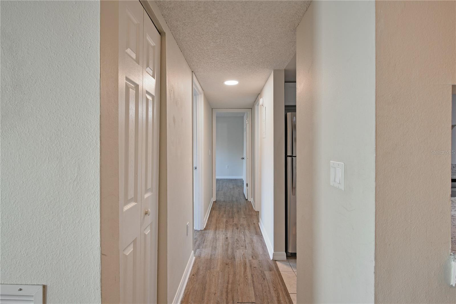 WIMBLEDON PARK CONDO 01 - Residential Lease