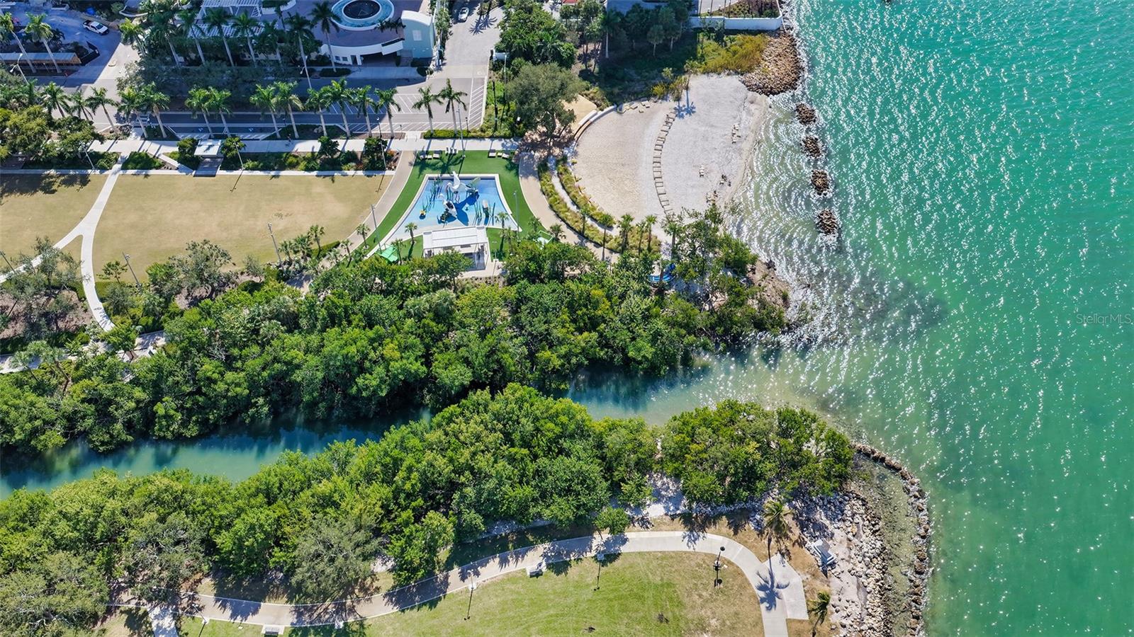 BROADWAY PROMENADE - Residential Lease