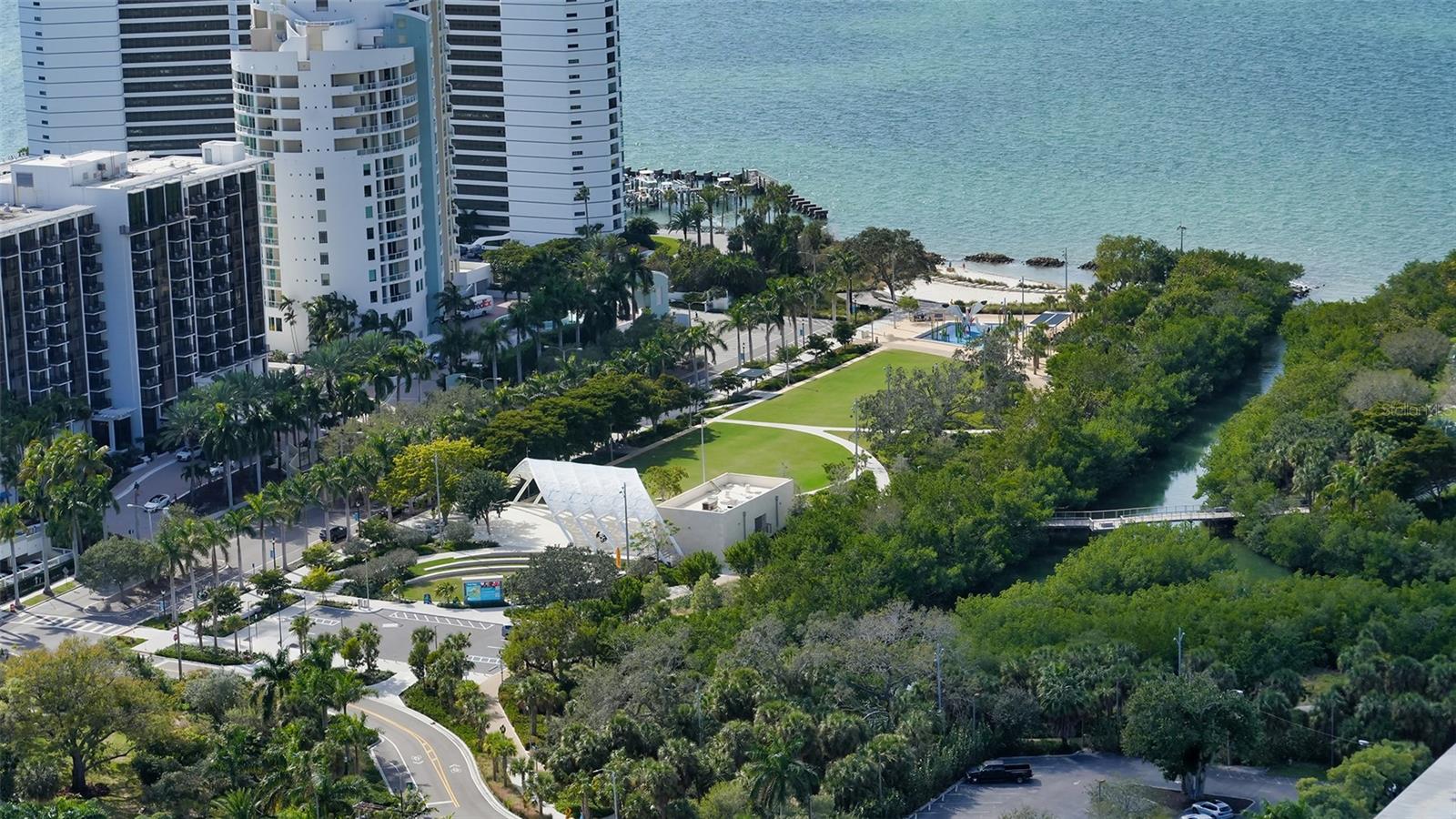 BROADWAY PROMENADE - Residential Lease
