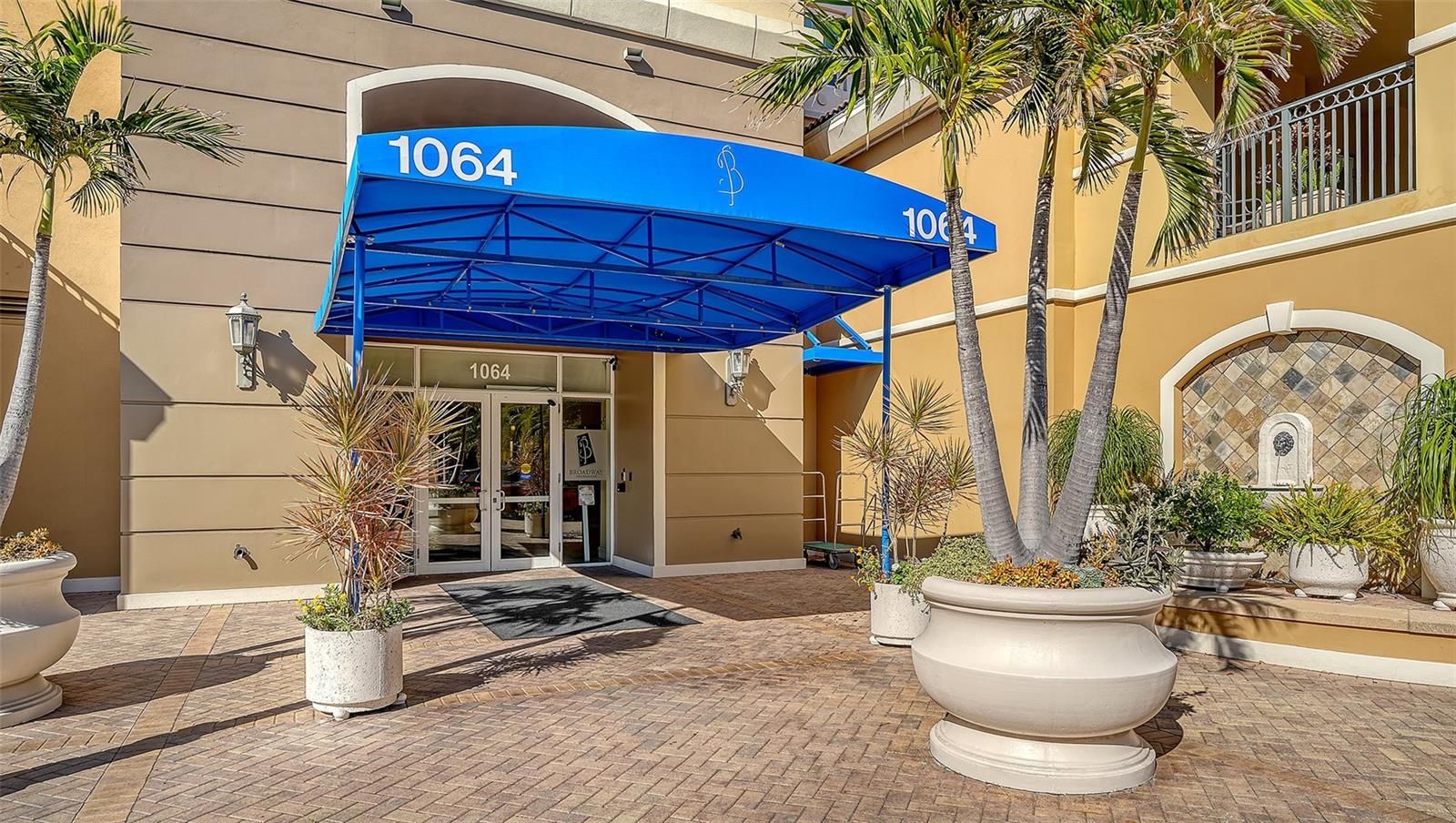 BROADWAY PROMENADE - Residential Lease