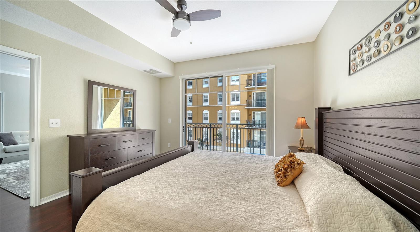 BROADWAY PROMENADE - Residential Lease