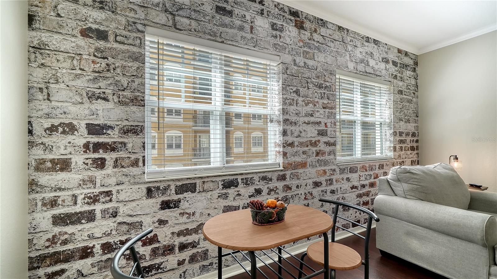 BROADWAY PROMENADE - Residential Lease