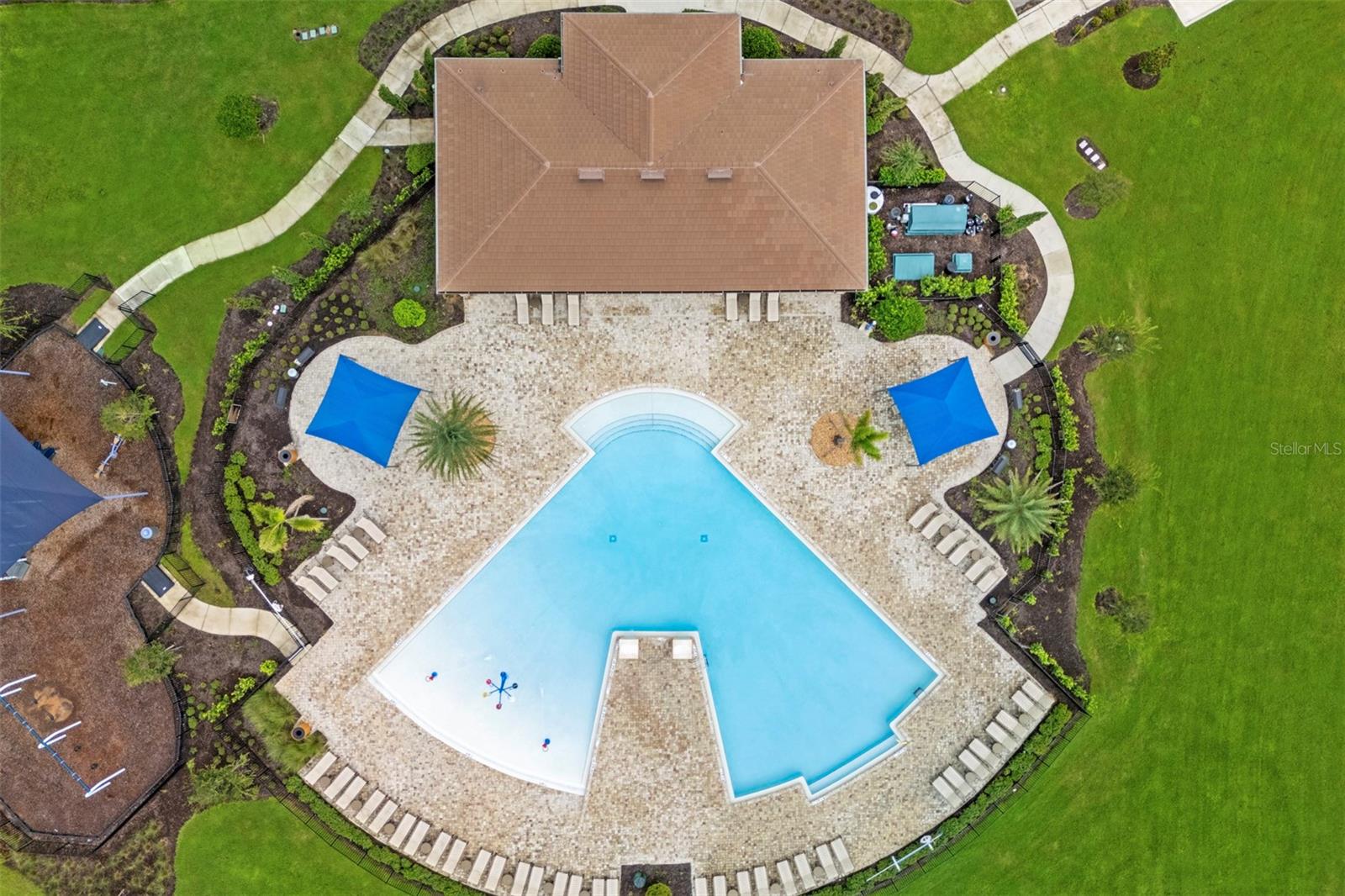 RIDGEVIEW PH 1 - Residential
