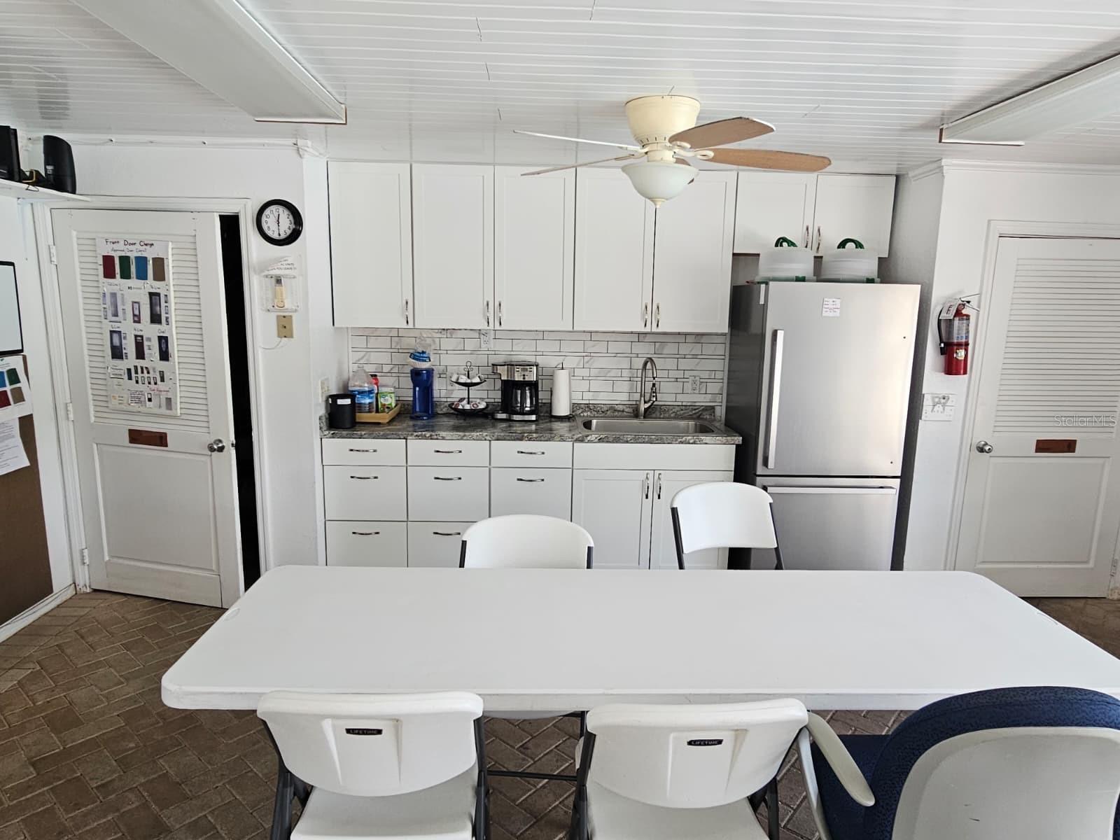 VILLAS/BELLEVIEW - Residential