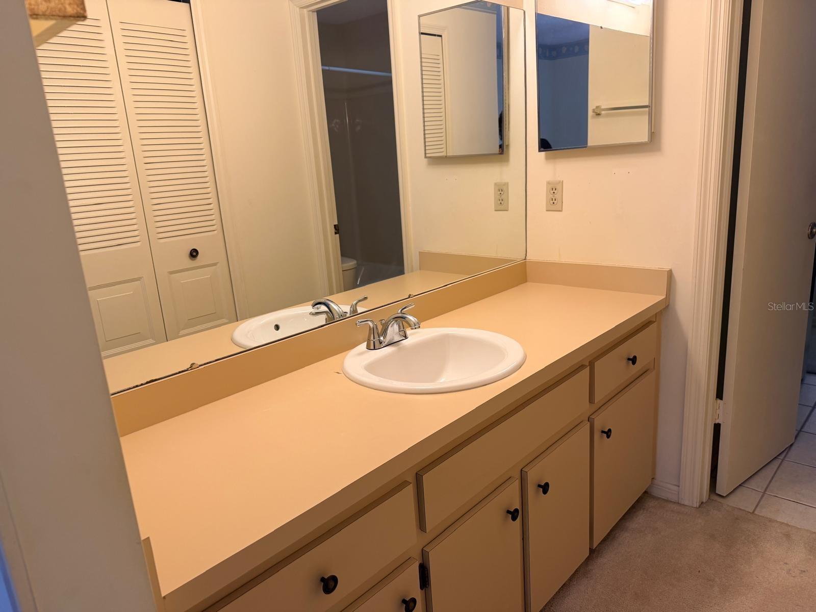 VILLAS/BELLEVIEW - Residential