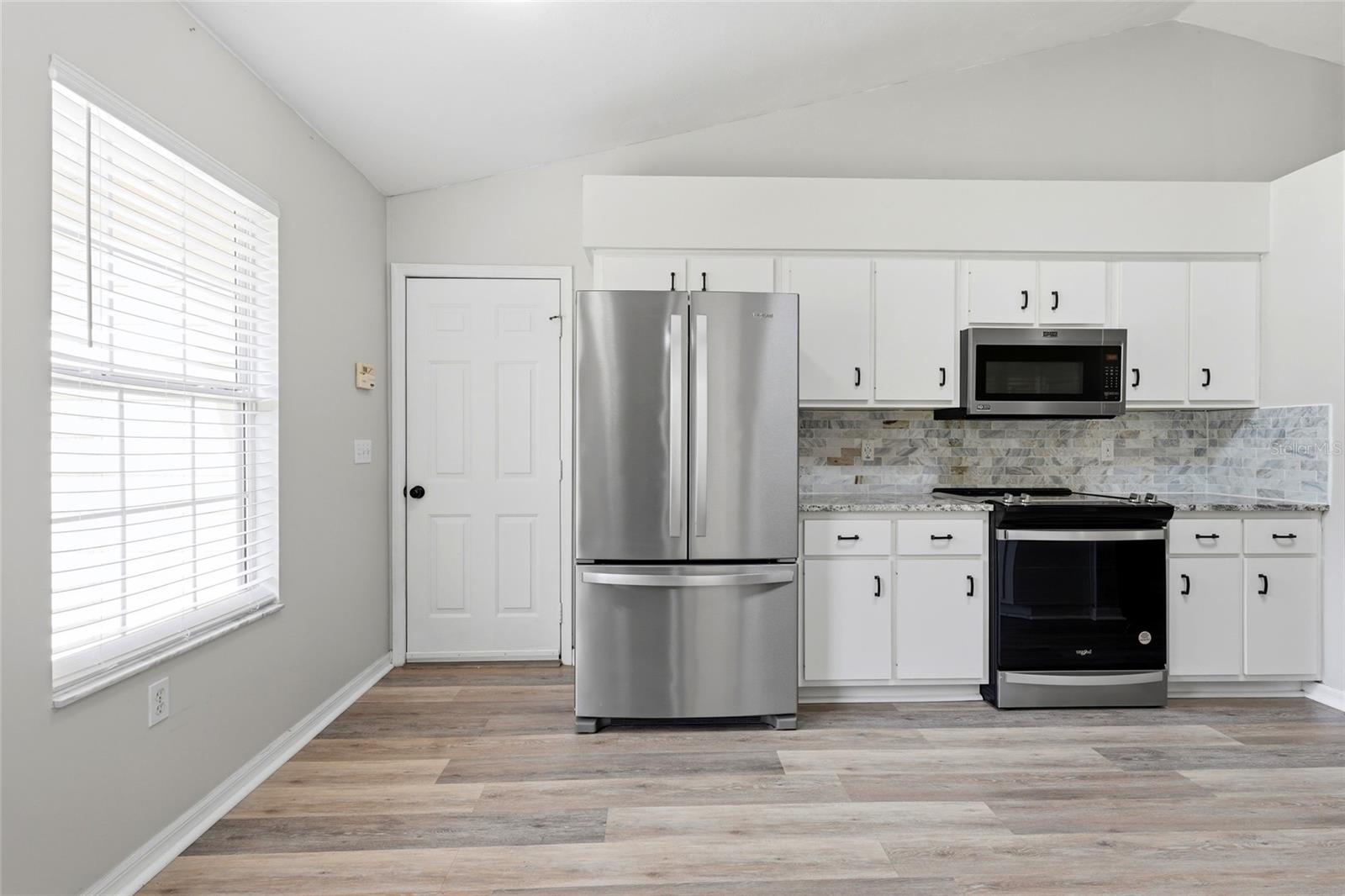 EAGLE POINT CLUSTER PH 3 - Residential