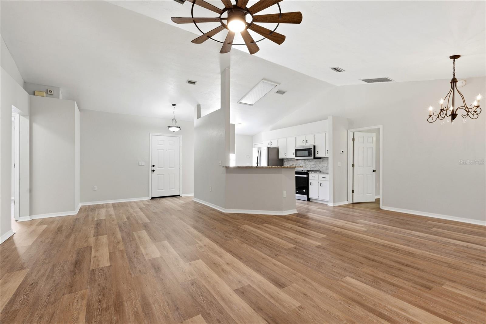 EAGLE POINT CLUSTER PH 3 - Residential