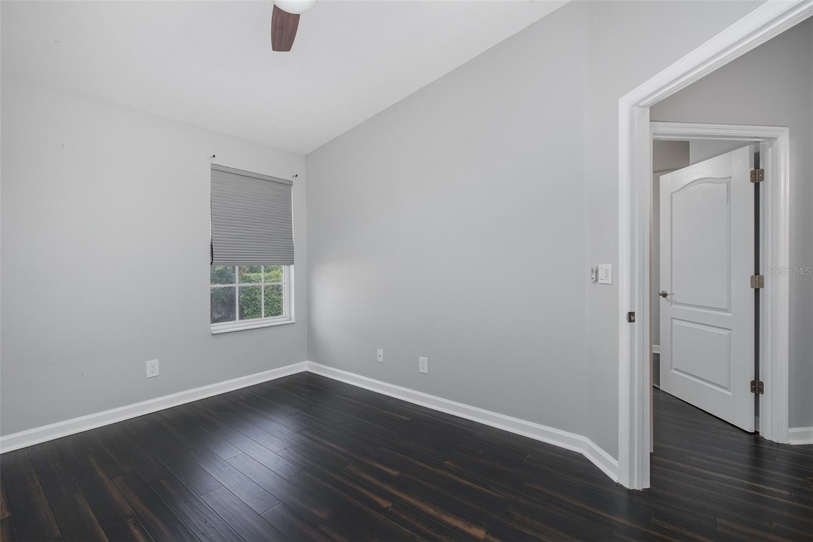 ESTANCIA PLACE TWNHMS - Residential