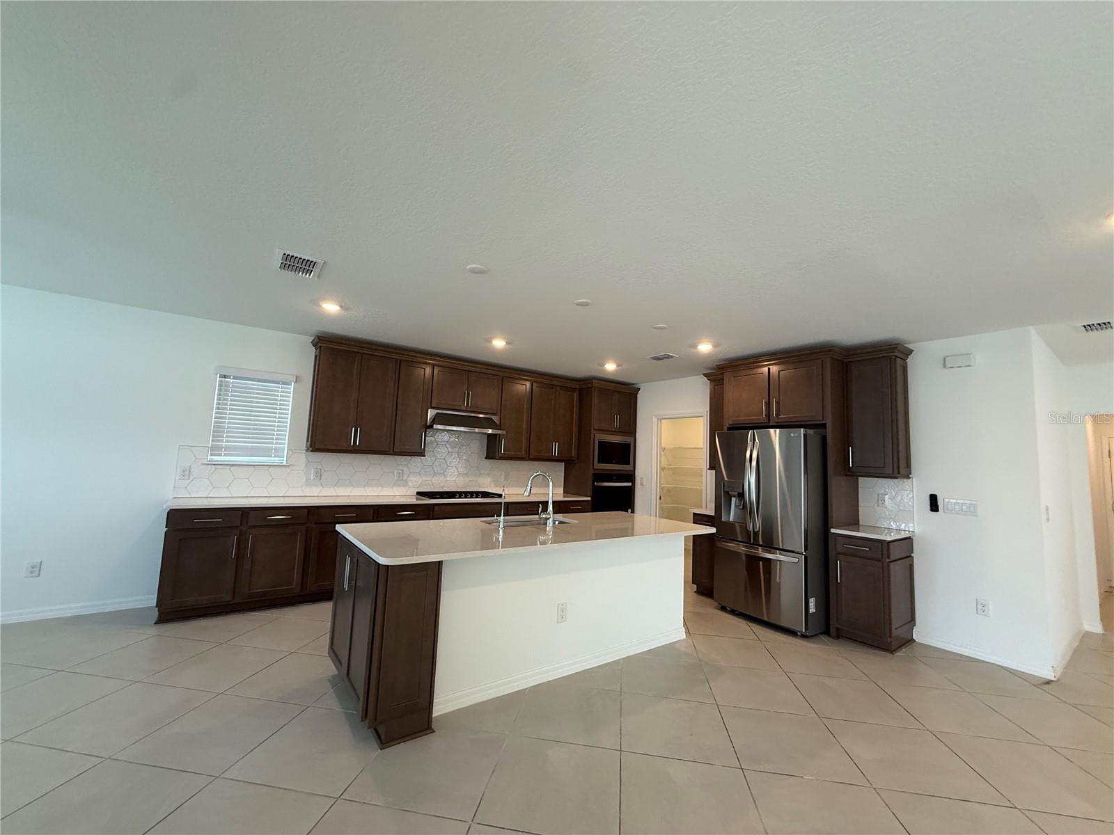 WHISPERING PINES - Residential Lease