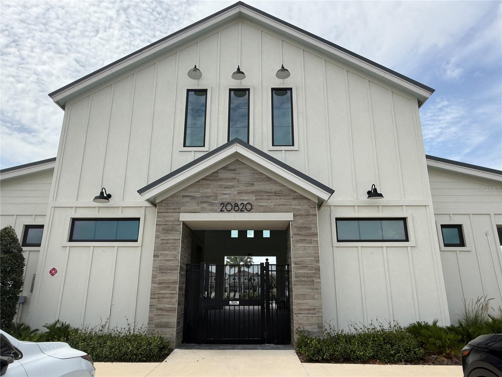 WHISPERING PINES - Residential Lease