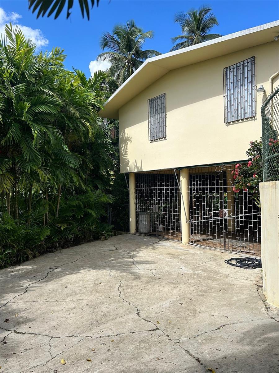URB GARDEN HILLS NORTE - Residential