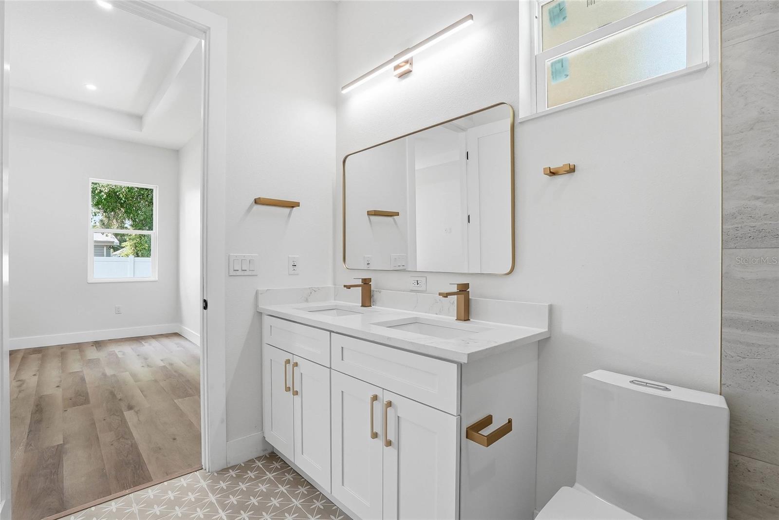 HIGHLAND PARK - Residential