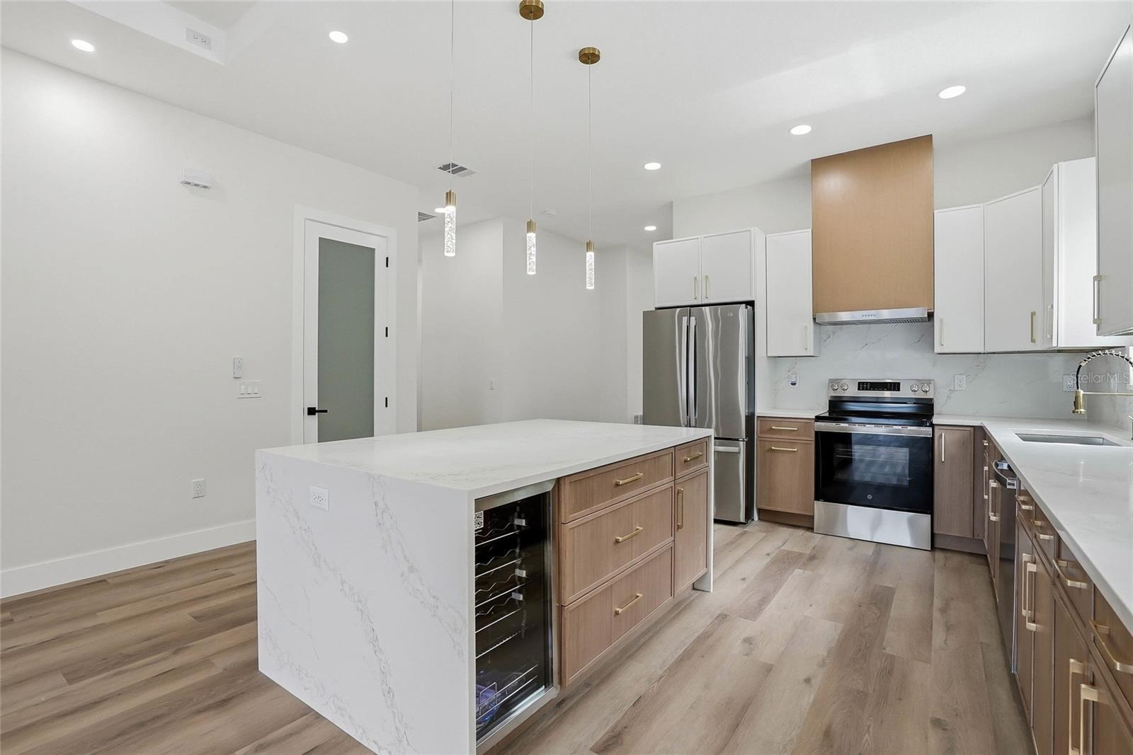 HIGHLAND PARK - Residential