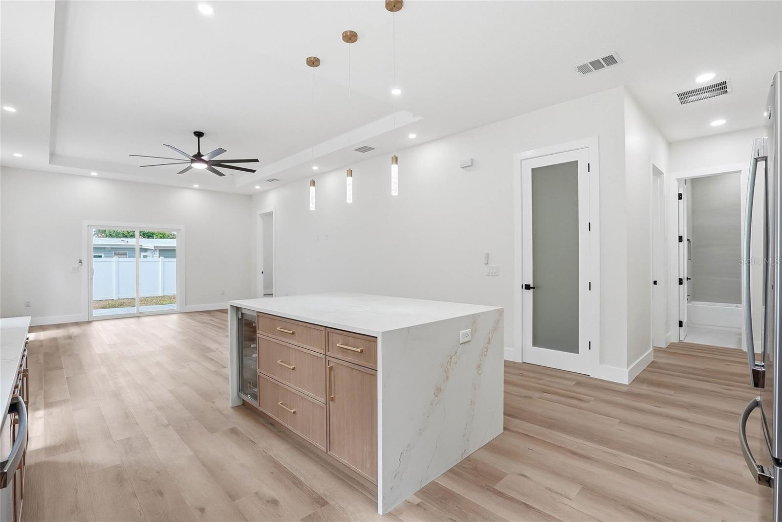 HIGHLAND PARK - Residential