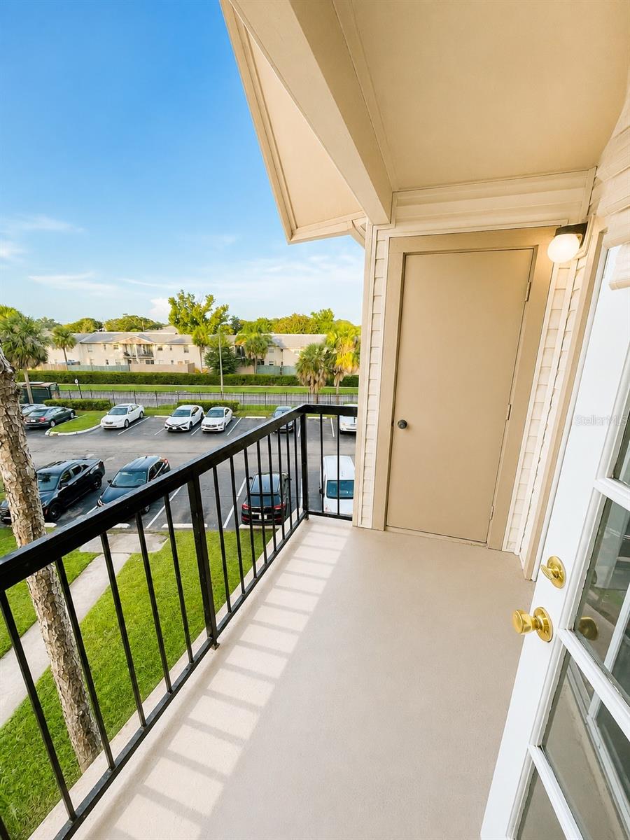 PLAZA/MILLENIUM - Residential Lease