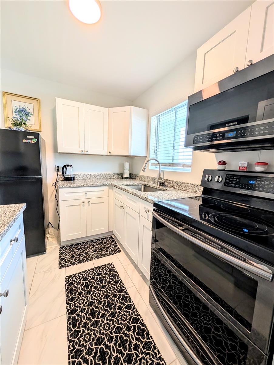 BAYSHORE GARDENS APTS 1 - Residential