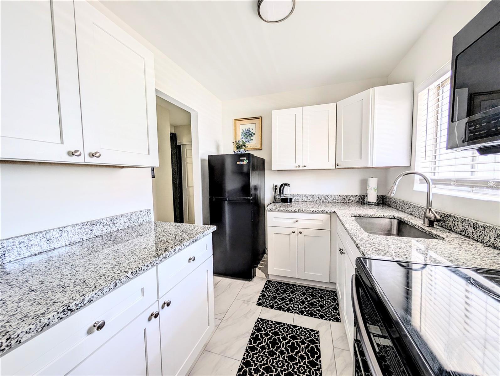 BAYSHORE GARDENS APTS 1 - Residential